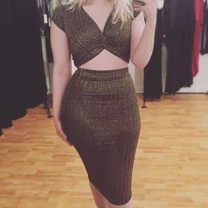 Alice LA  gold metallic skirt set